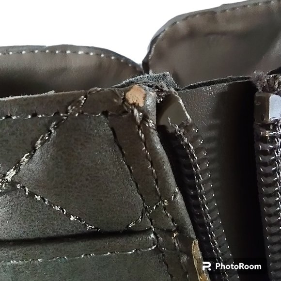 Liz Claiborne Posh Ankle Boots Taupe Size 9 - Picture 16 of 16